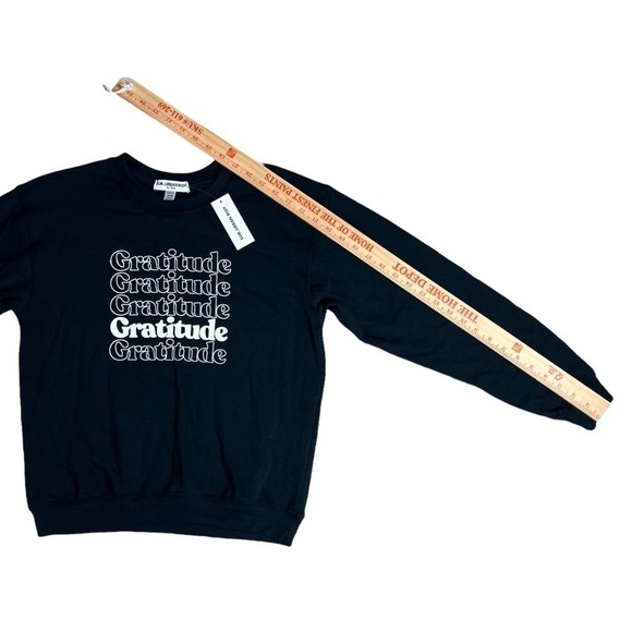 Sub_Urban Riot Womens Graphic Crewneck Sweater XS black “gratitude” long sleeve - Picture 10 of 10